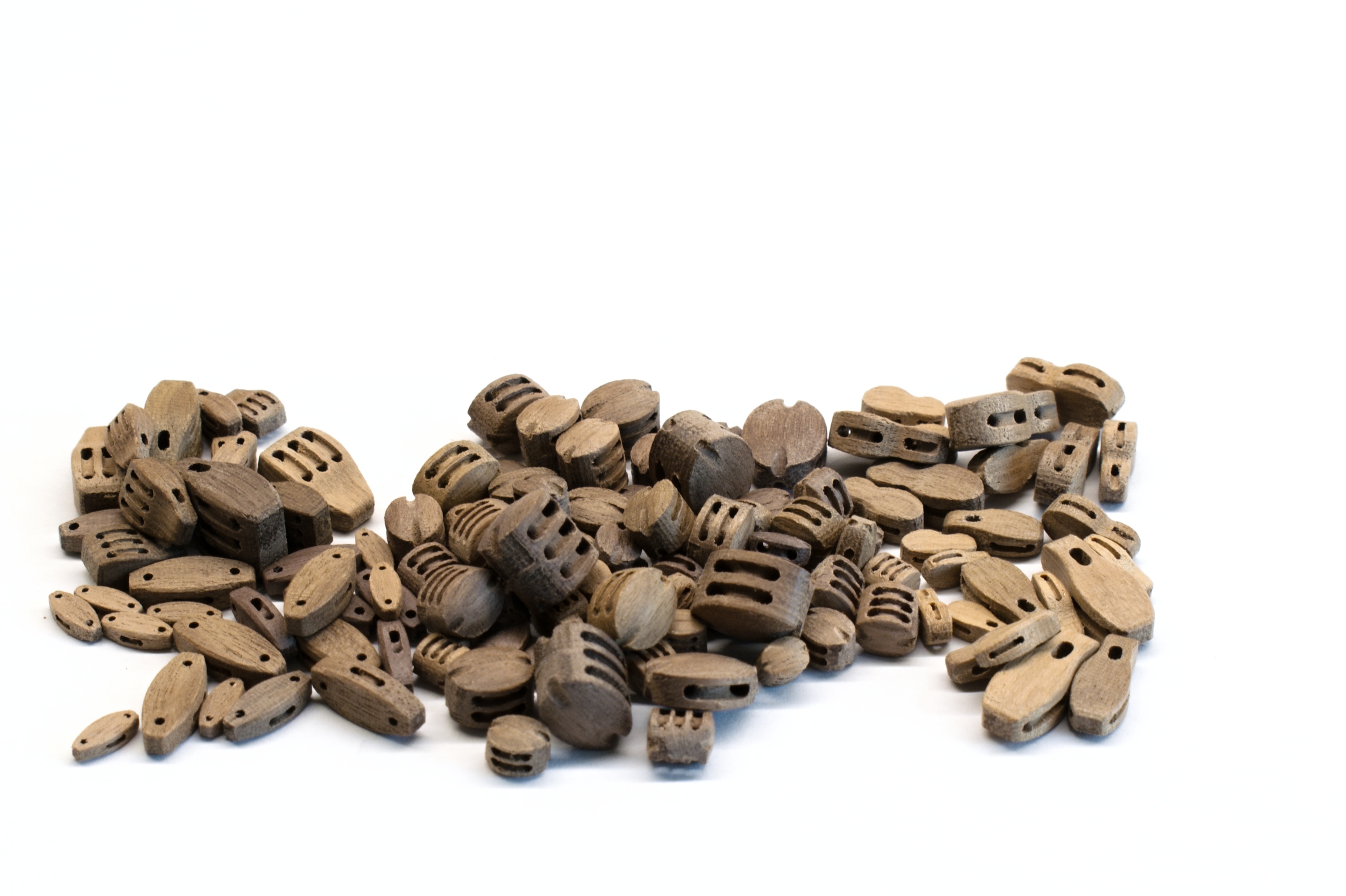 Walnut-wooden-rigging-blocks-HiSModel